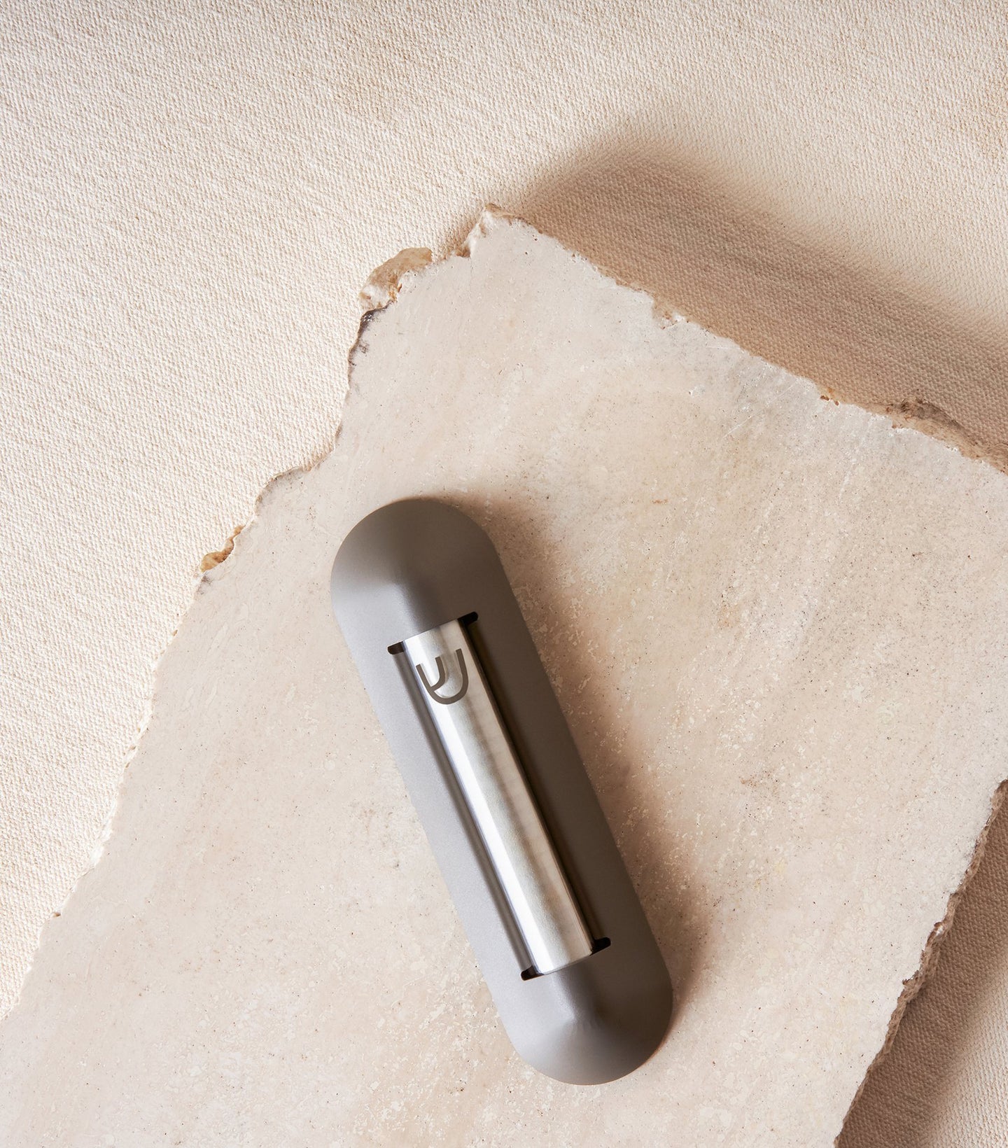 Load image into Gallery viewer, modern Shelter Mezuzah in Noir modern mezuzah