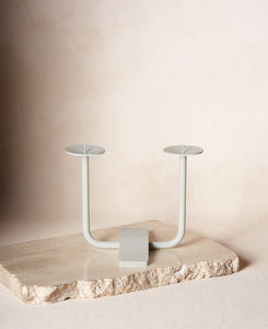 Rest Candleholder in Cloud white